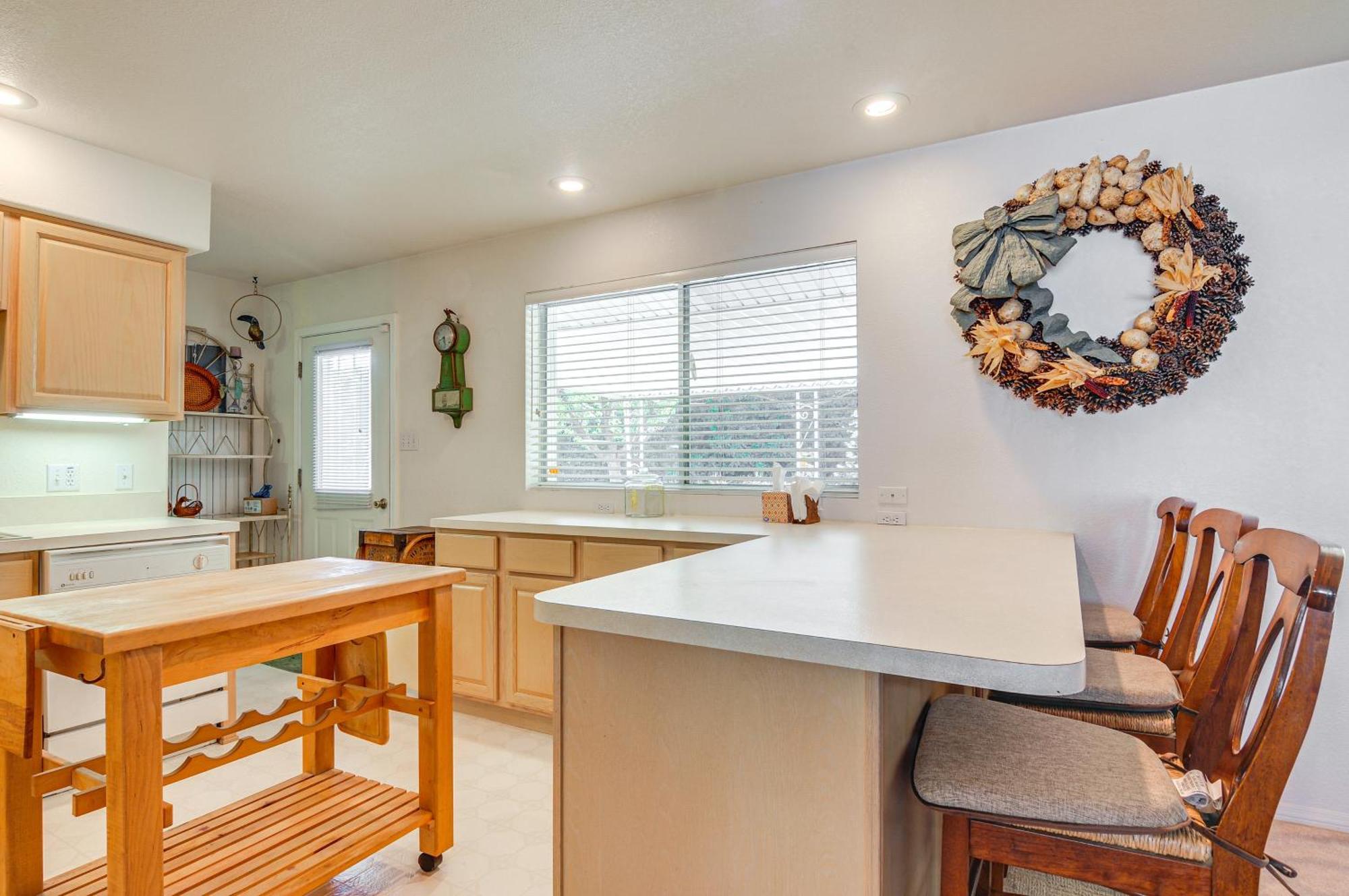 Spacious Family 3 Mi To Powell! * Page